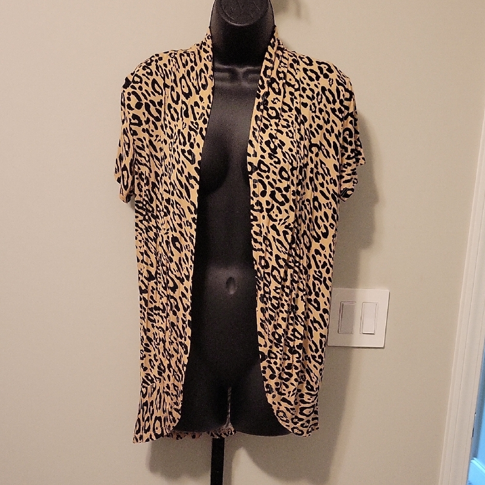Leopard Print Blazer with Shawl Collar and Short Sleeves